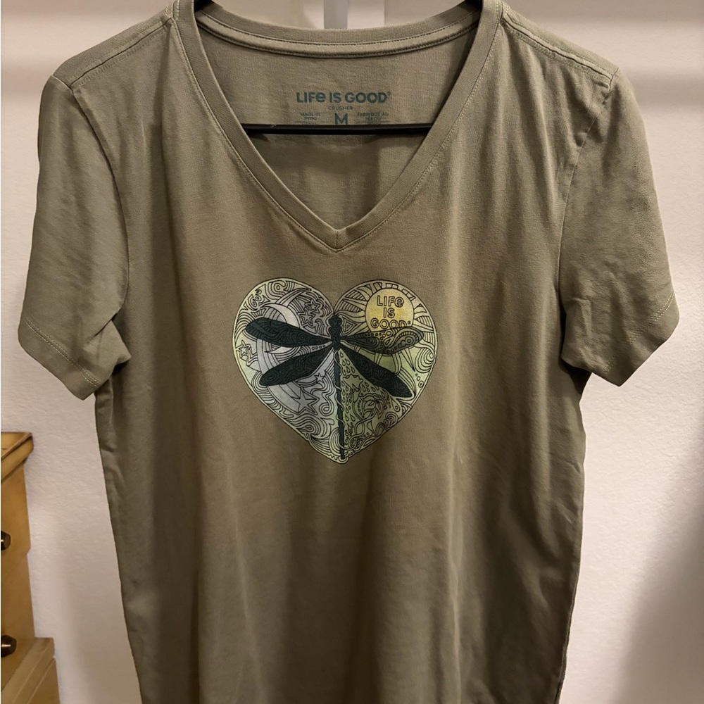 Life Is Good Khaki Heart Dragonfly Tee
